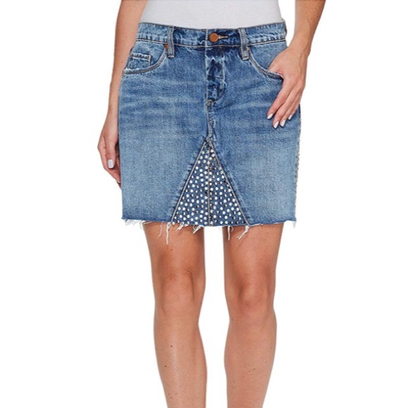 Blank NYC denim studded mini skirt - Picture 3 of 8
